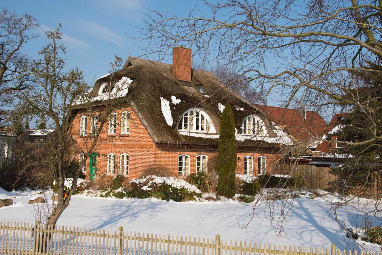 מידלהאגן Landhaus Am Deich מראה חיצוני תמונה